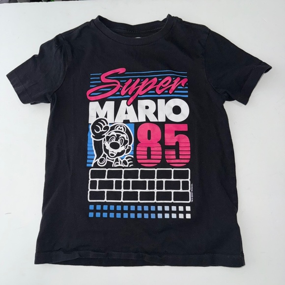 OLD NAVY Boys Small 6-7 Black Pink Blue Super Mario Brothers Short Sleeve TShirt - Picture 1 of 4